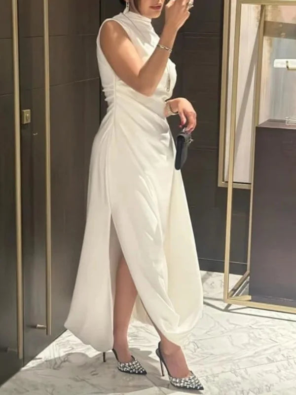 Long dresses with flying sleeves and a split color on the sides 154529 Long dresses with flying sleeves and a split color on the sides 154529