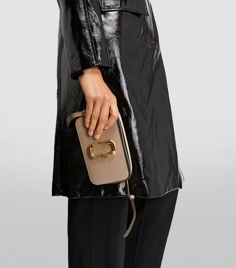 Snapshot Cross-Body Bag B2028 - TUZZUT Qatar Online Shopping