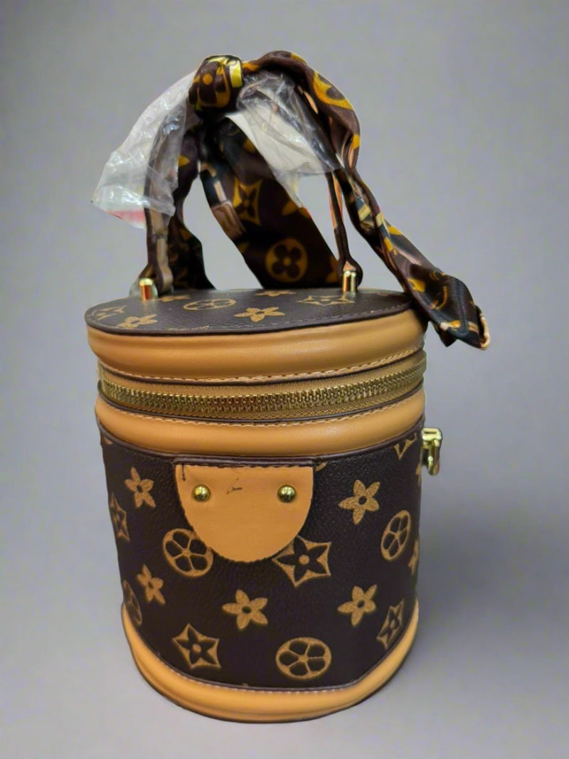 Crossbody Bag for Women, Shoulder Bag, Barrel Shaped Bag, Luxury Designer, Fashion - X451075748
