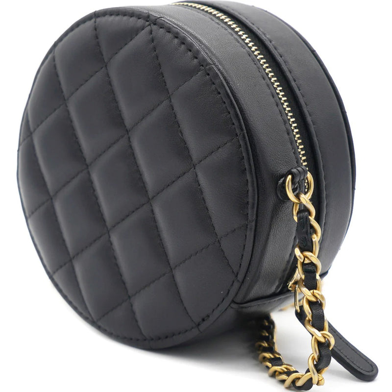 Round Clutch with Chain Lambskin Leather Black B9576 - TUZZUT Qatar Online Shopping