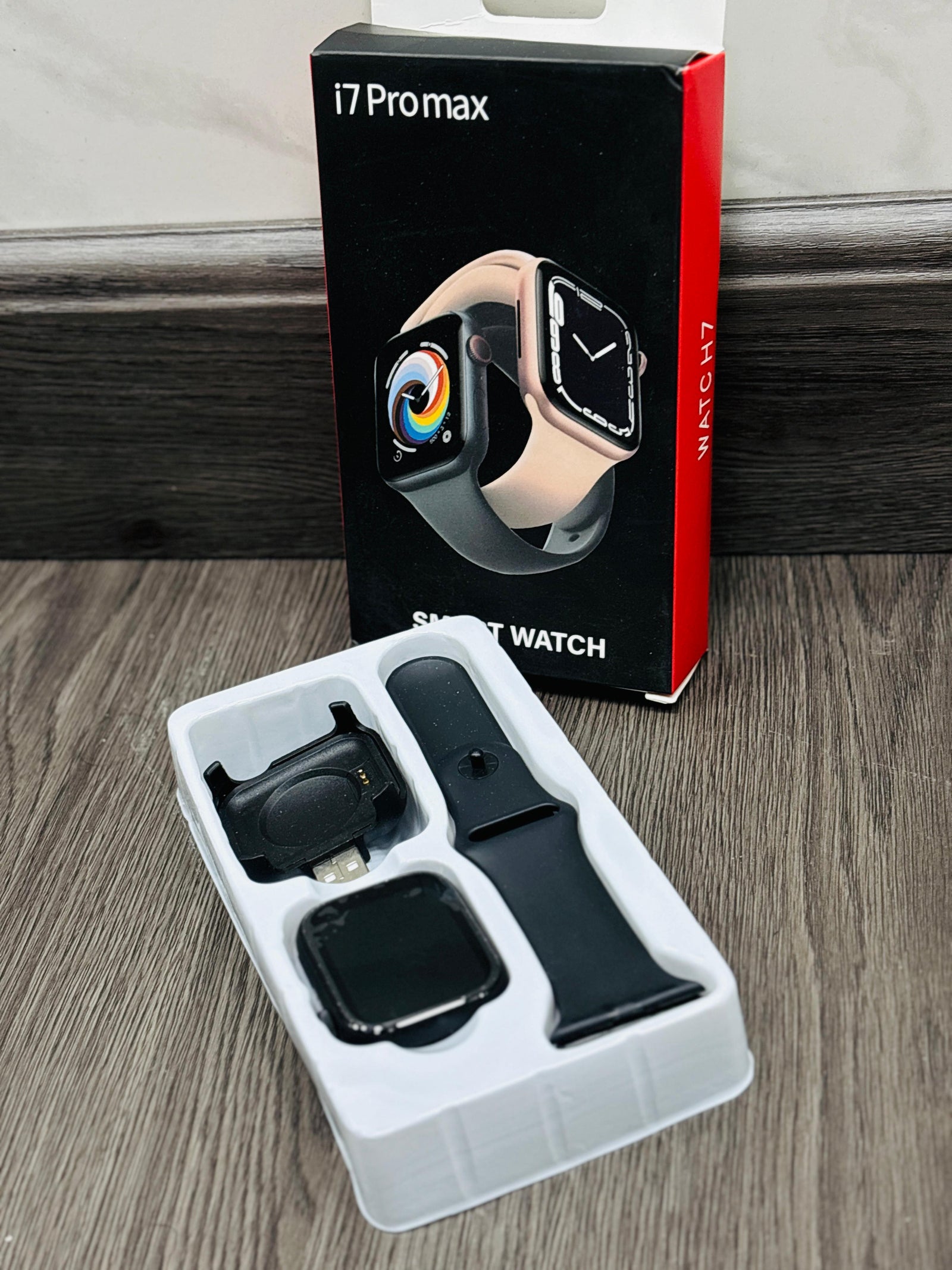 i7 Pro Max SmartWatch i7 Pro Max SmartWatch