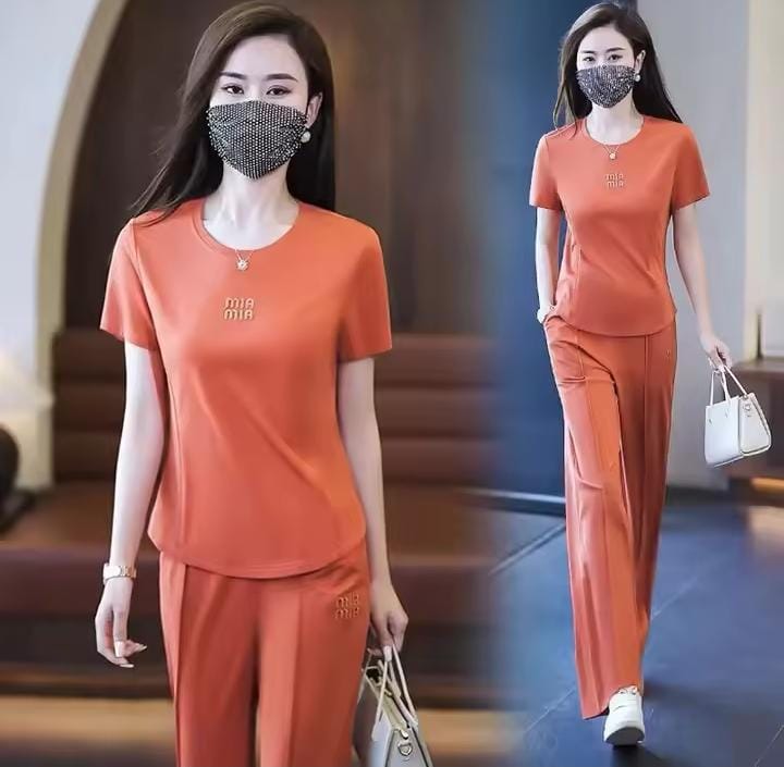 Fashionable Women's Loose-Fit Casual Running Suit 2-Piece Set Stylish Slimming Korean Version Sportswear B106669 Fashionable Women's Loose-Fit Casual Running Suit 2-Piece Set Stylish Slimming Korean Version Sportswear B106669