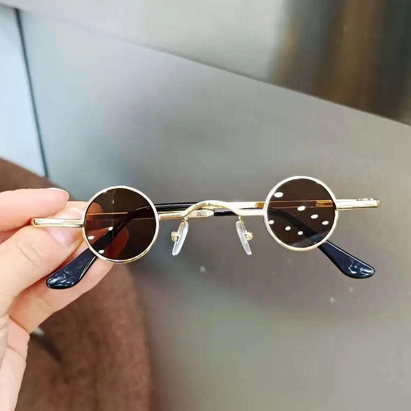 Men's and Womens New Fashion Sunglasses S9568742 - TUZZUT Qatar Online Shopping