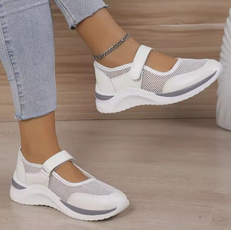 Lightweight Walking Shoes 9016 - TUZZUT Qatar Online Shopping