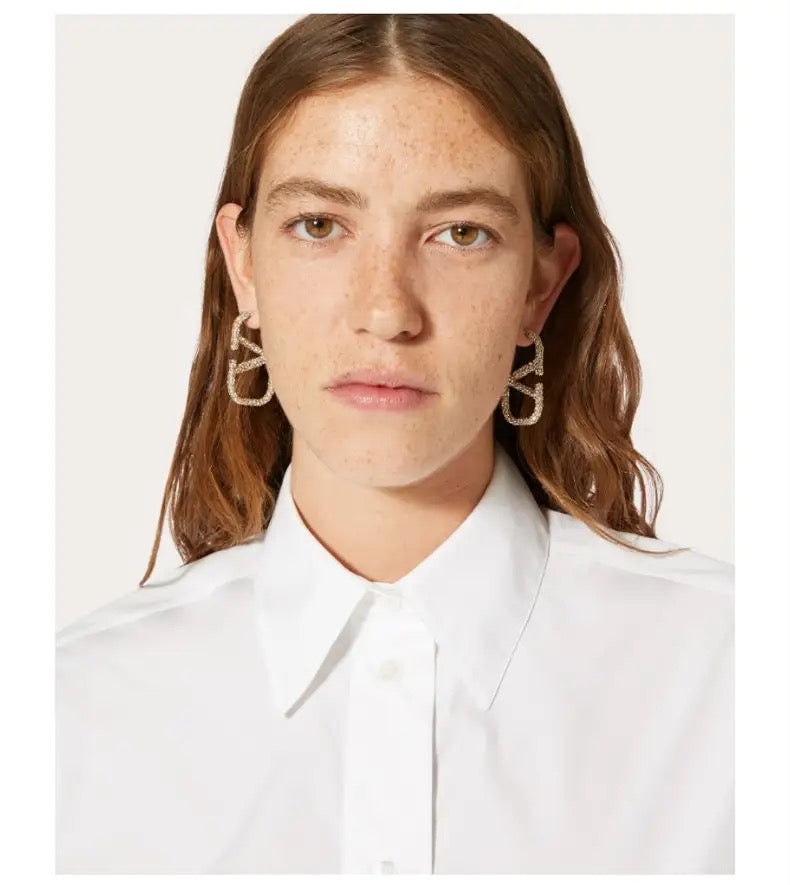 Alphabet Earrings Women's Luxury Gold Earrings Personality Design Sense Simple Earrings
