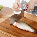 1 Pc Manual Chicken Cutter Holder Cutting Aids Stainless Steel Poultry Bone Cutter Meat Cleaver Dicing Aid Tool Hand Protector Kitchen Gadget - White X2294691 - Tuzzut.com Qatar Online Shoppi