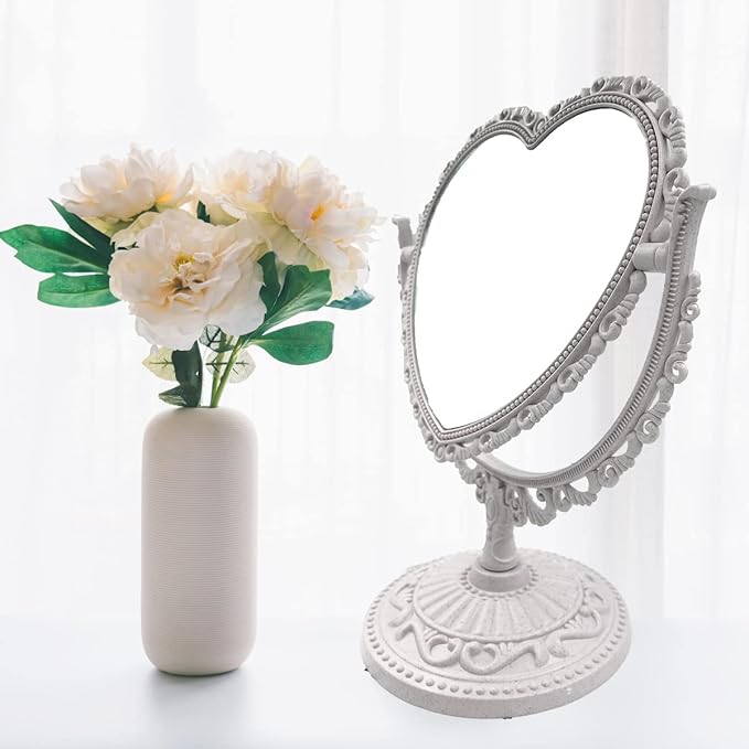 Heart Shaped Cosmetic Mirror S4623256