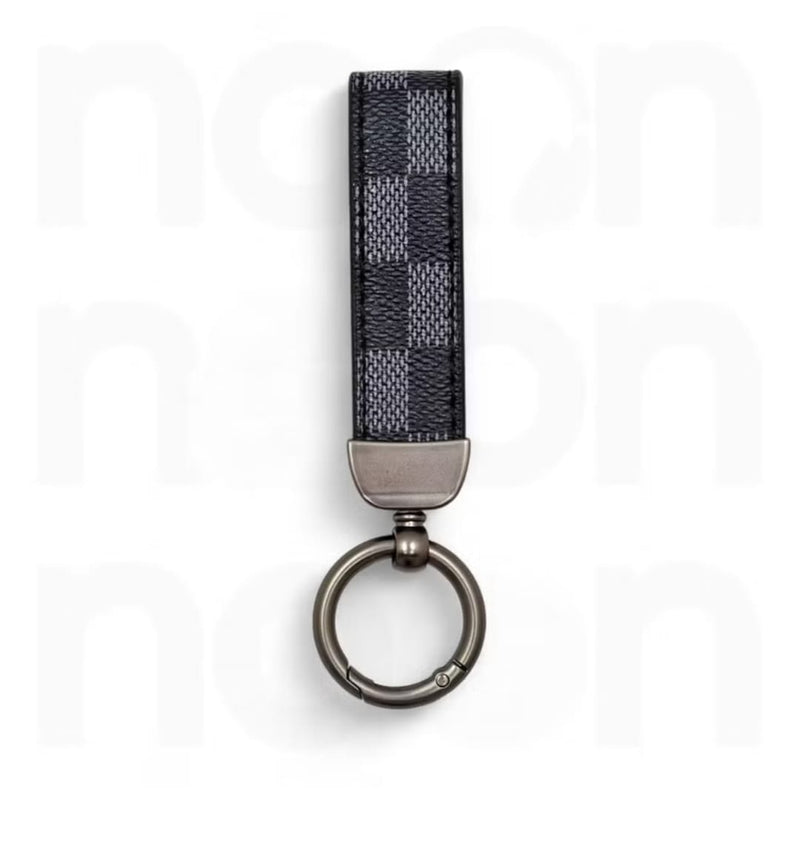 Luxury Leather Keychain K7744 - TUZZUT Qatar Online Shopping