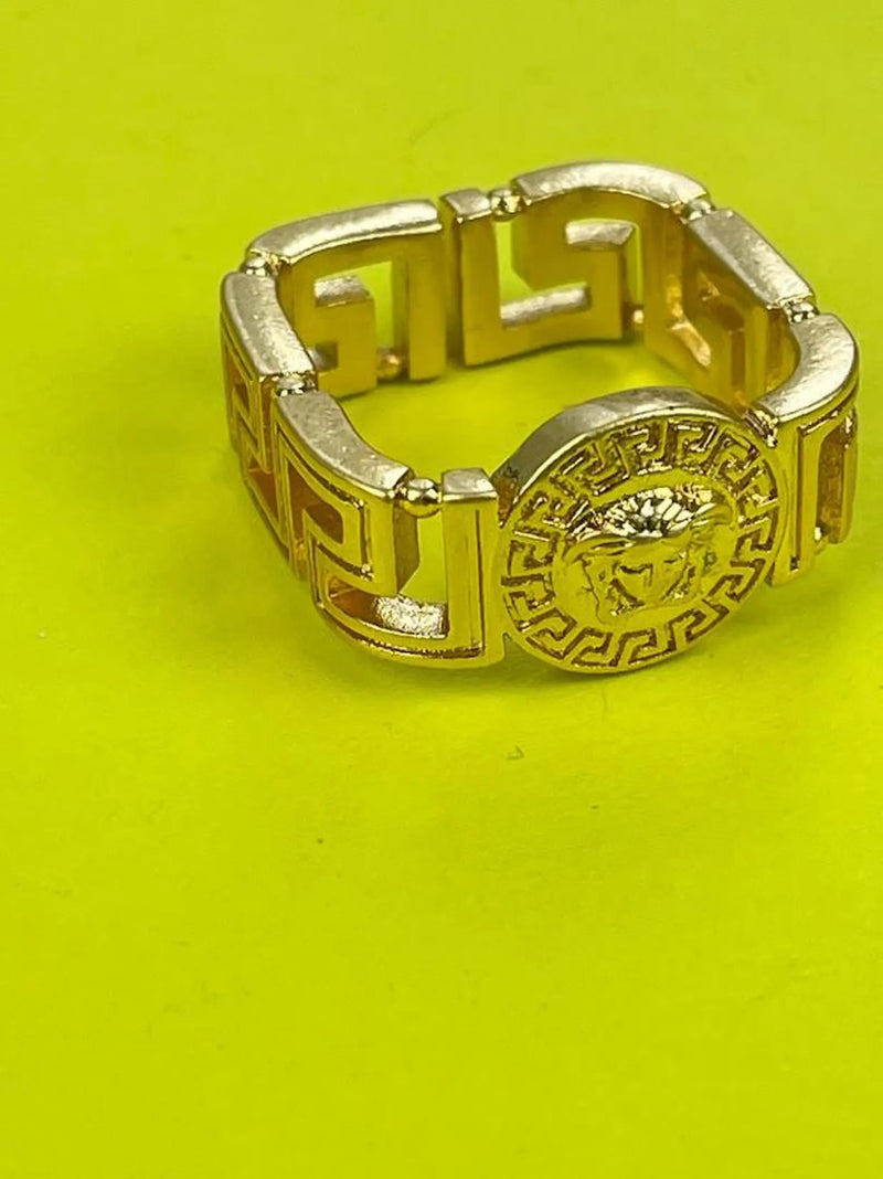 Medusa Head Square Ring DN2098 - TUZZUT Qatar Online Shopping