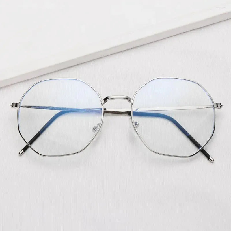 Metal Frame Sunglasses for Women & Men S5576 - TUZZUT Qatar Online Shopping