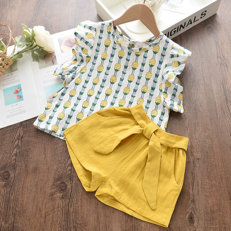 Baby Girls Floral Chiffon Top & Shorts Outfit X1353380 Baby Girls Floral Chiffon Top & Shorts Outfit X1353380