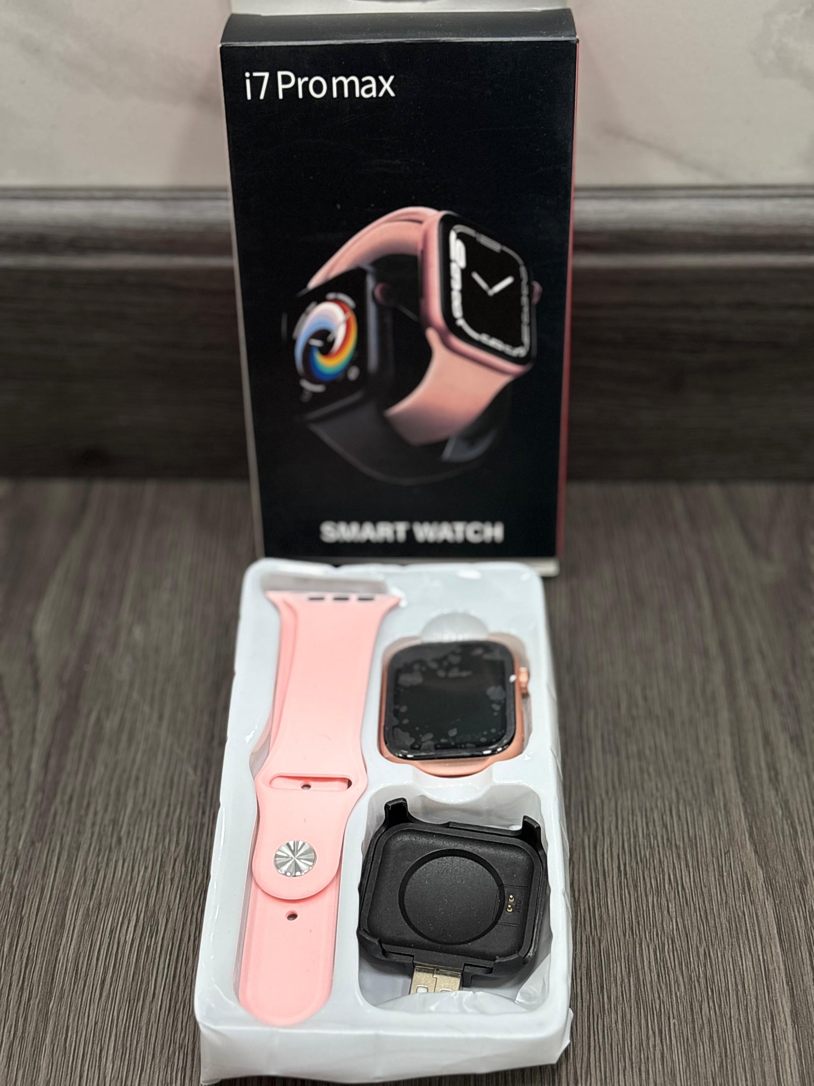 i7 Pro Max SmartWatch i7 Pro Max SmartWatch