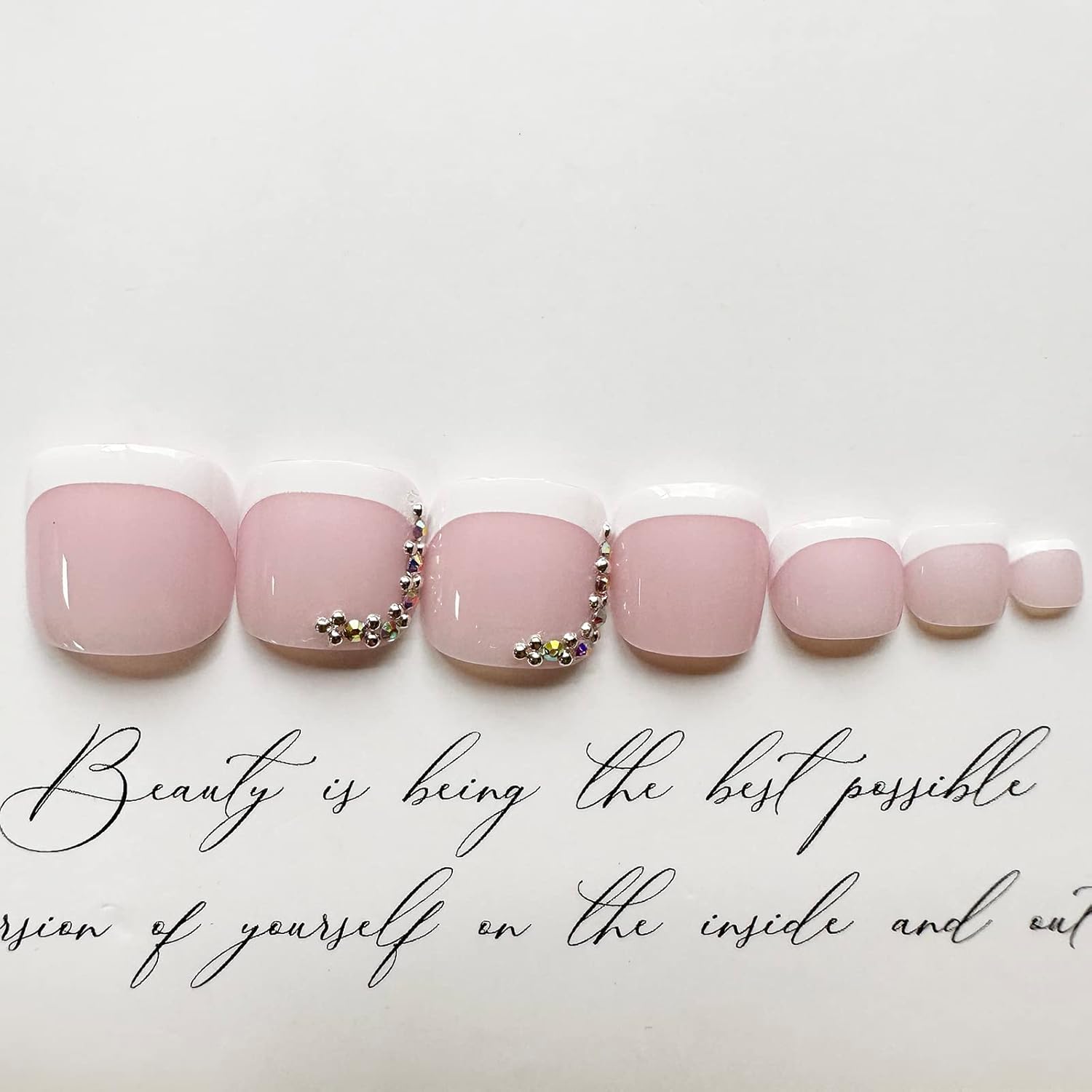 24pcs Natural Delicate & Comfortable Removable Fake Nails 421655 24pcs Natural Delicate & Comfortable Removable Fake Nails 421655