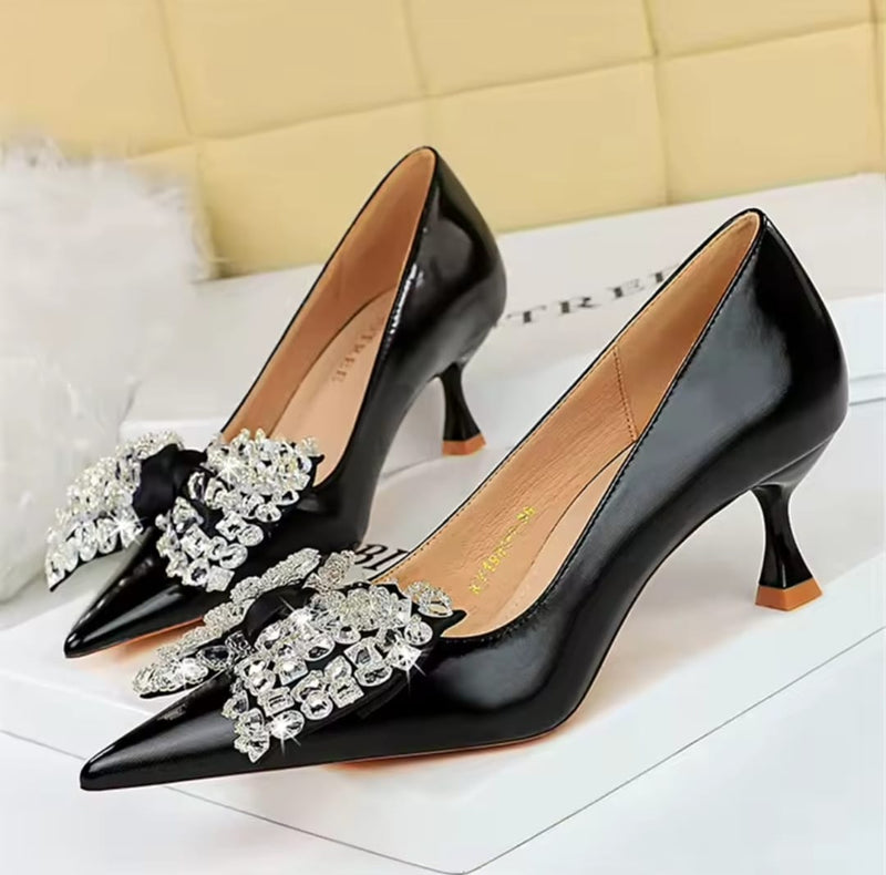 Rhinestone Butterfly Lady Low Heel Shoes S3083 - TUZZUT Qatar Online Shopping