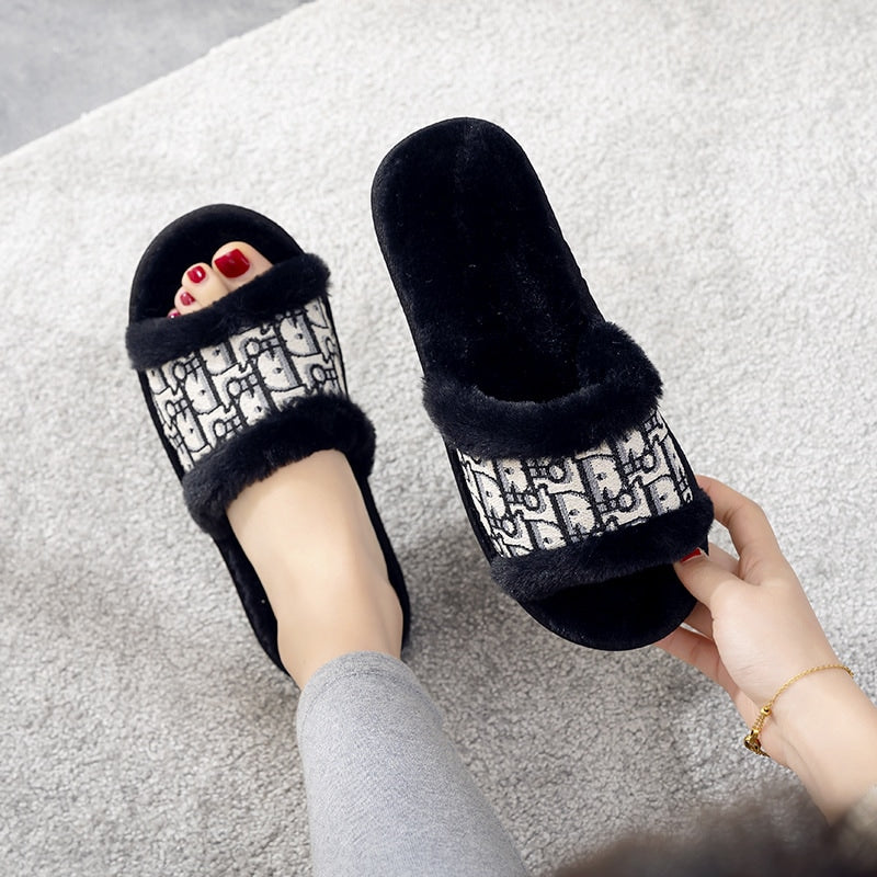 Women's Slippers 1524104 Women's Slippers 1524104