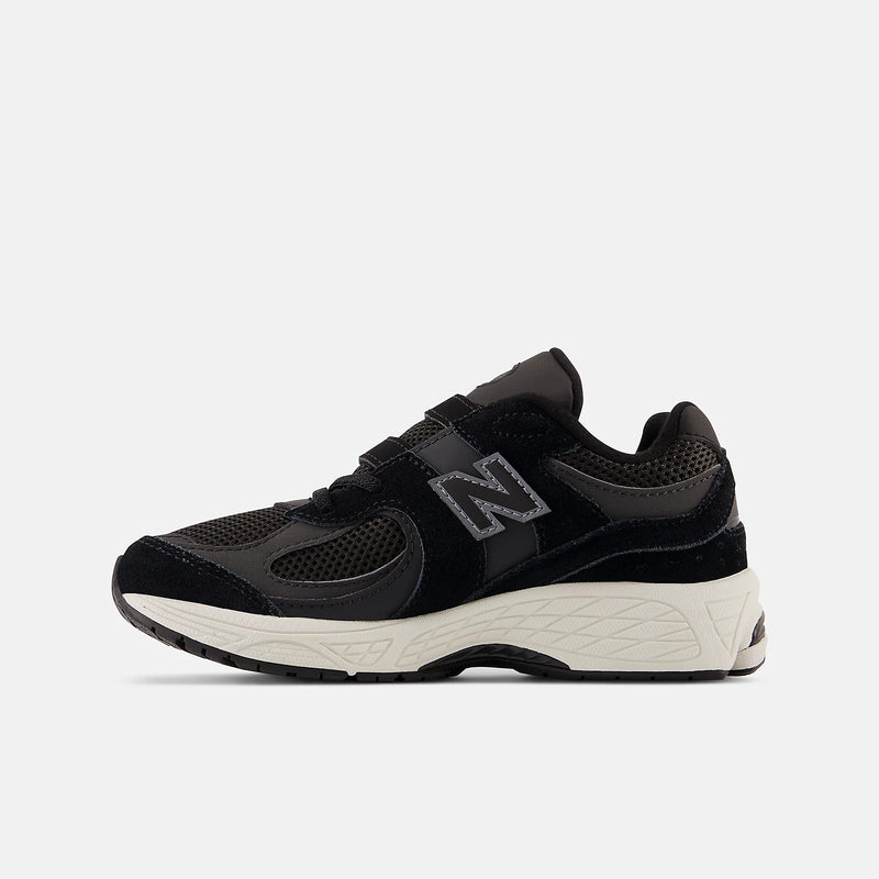 Black White Phantom Sneakers PV2002 - TUZZUT Qatar Online Shopping