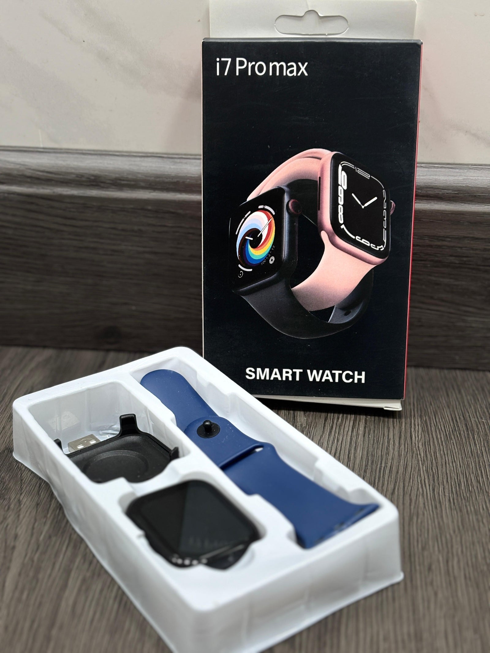 i7 Pro Max SmartWatch i7 Pro Max SmartWatch