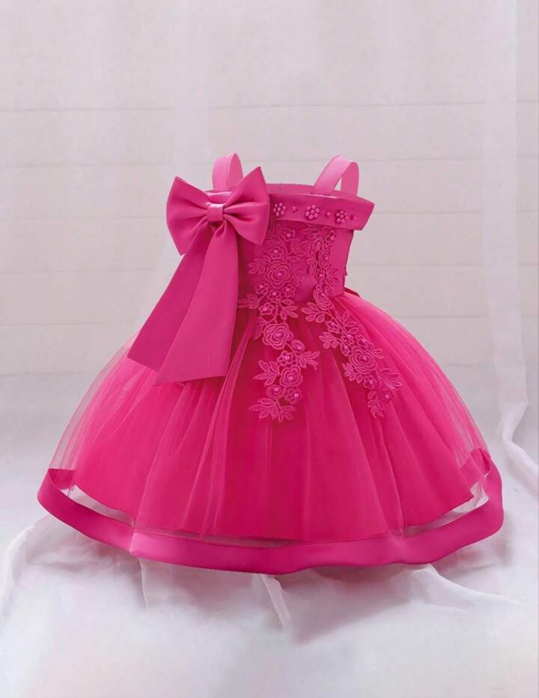 Young Girl Solid Color Splice Mesh & Satin Open Shoulder Outfit 1768216 Young Girl Solid Color Splice Mesh & Satin Open Shoulder Outfit 1768216