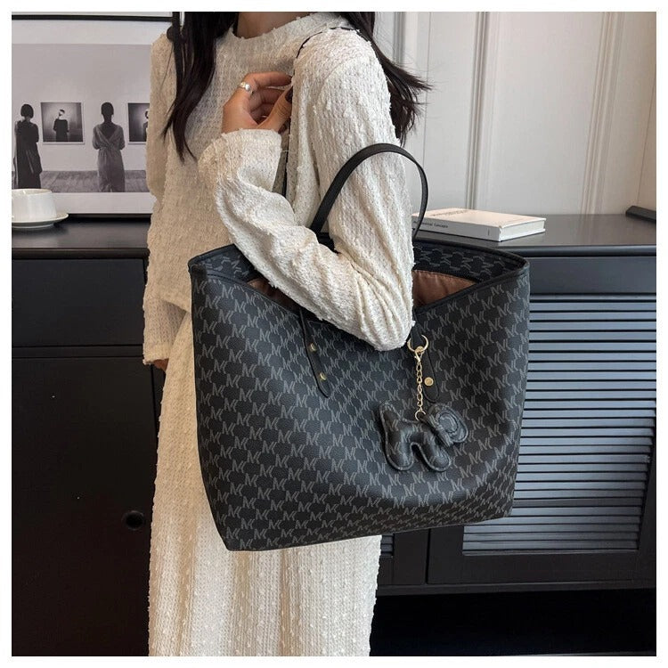 Large Capacity Lightweight Tote Bag TB8170 - TUZZUT Qatar Online Shopping