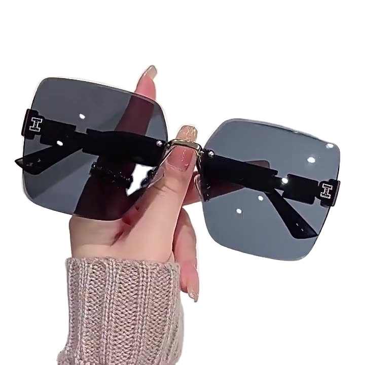 Fashion Style Sunglasses Woman Square Shape UV400 Protection Women Sun glasses B-294070