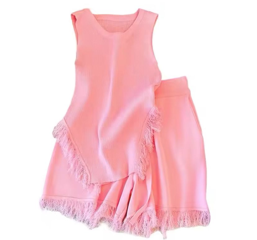 French style sweet and spicy top set, small pink tassel knitted vest 530450 French style sweet and spicy top set, small pink tassel knitted vest 530450