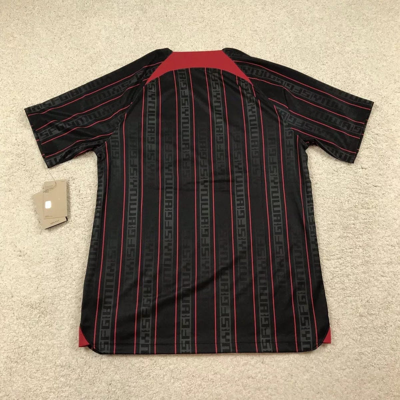 LeBron Liverpool FC Dri Fit Stadium Soccer Jersey   LP91553 - TUZZUT Qatar Online Shopping