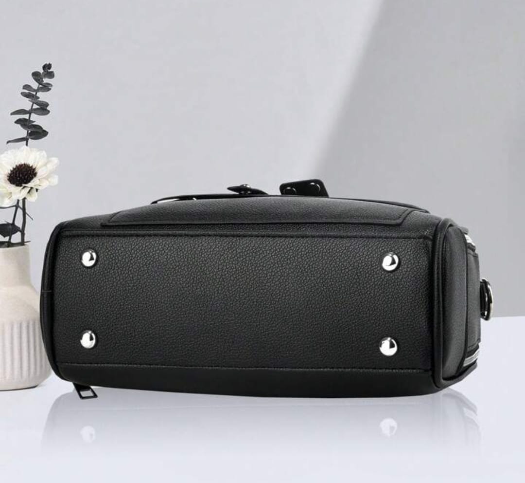 Large Capacity Multi-Pockets Leather Crossbody Bag B815 Large Capacity Multi-Pockets Leather Crossbody Bag B815