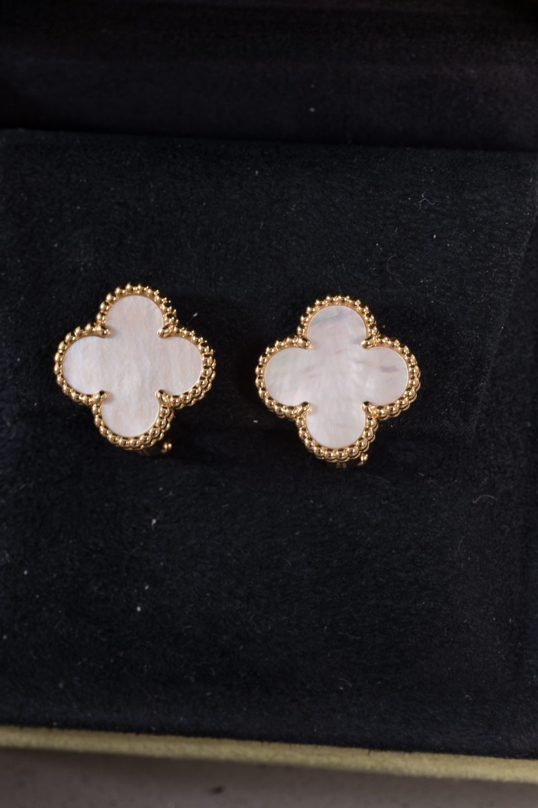 Womens Fashion Luxury Earrings S659132 Womens Fashion Luxury Earrings S659132