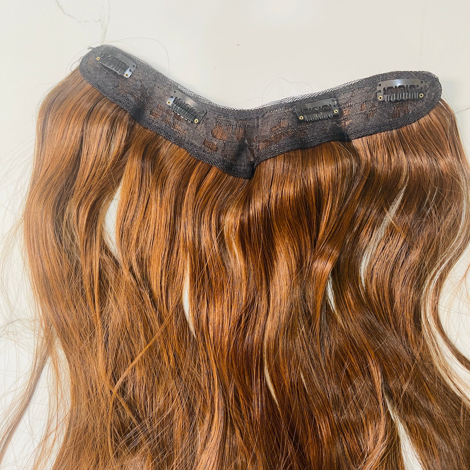Synthetic Fiber Heat Resistant Wavy 4 Clips on Clip in hair Extensions mod108 Synthetic Fiber Heat Resistant Wavy 4 Clips on Clip in hair Extensions mod108
