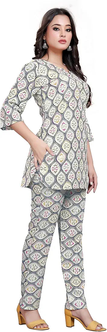 Women's Beautiful Delta Cotton Mix Fabric Printed Night suit Co-Ord Set - VKT500