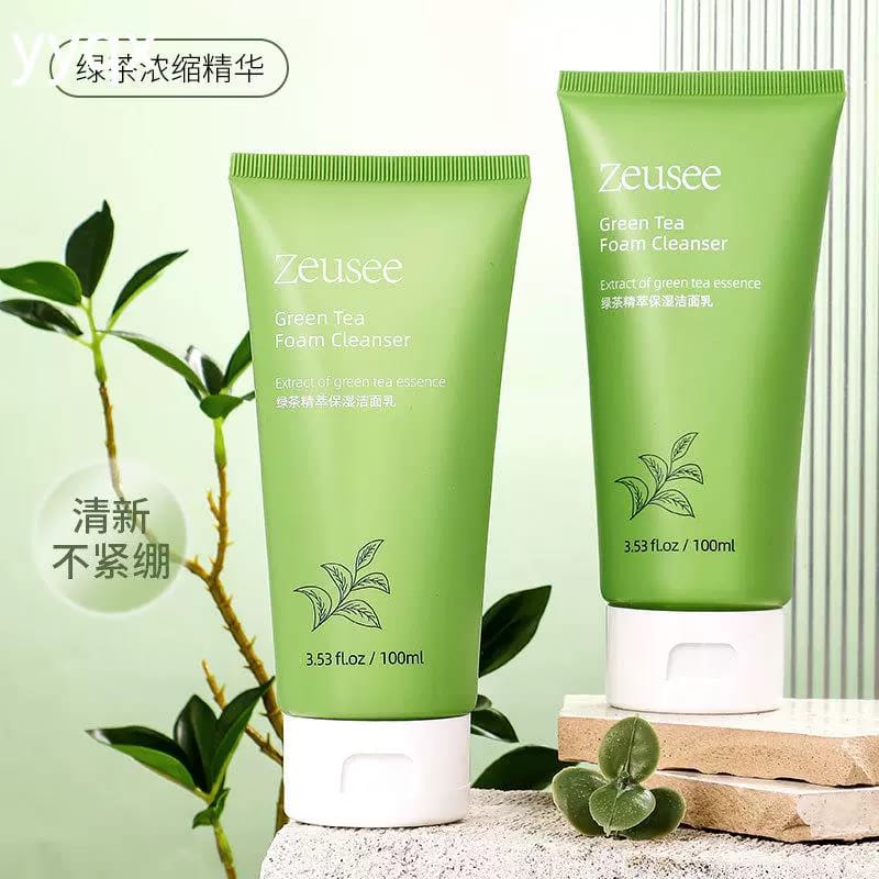 Green Tea Foam Cleanser - TUZZUT Qatar Online Shopping