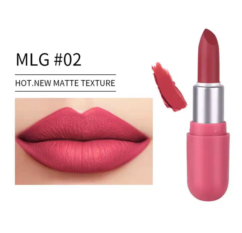 Matte Lipstick Waterproof Long Lasting 433677 - TUZZUT Qatar Online Shopping
