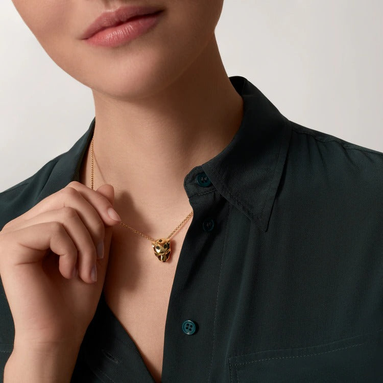 Panther Pendant Necklace Yellow Gold DN2031 - TUZZUT Qatar Online Shopping