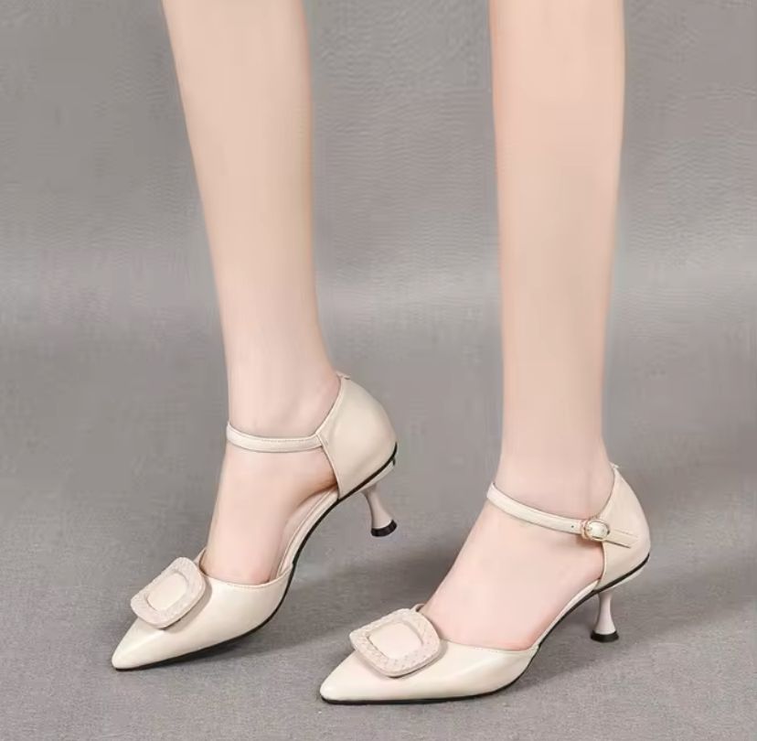 New Women Hollow Out High Heel Ladies Office Dress Sandal Pumps 47990 (40) New Women Hollow Out High Heel Ladies Office Dress Sandal Pumps 47990 (40)