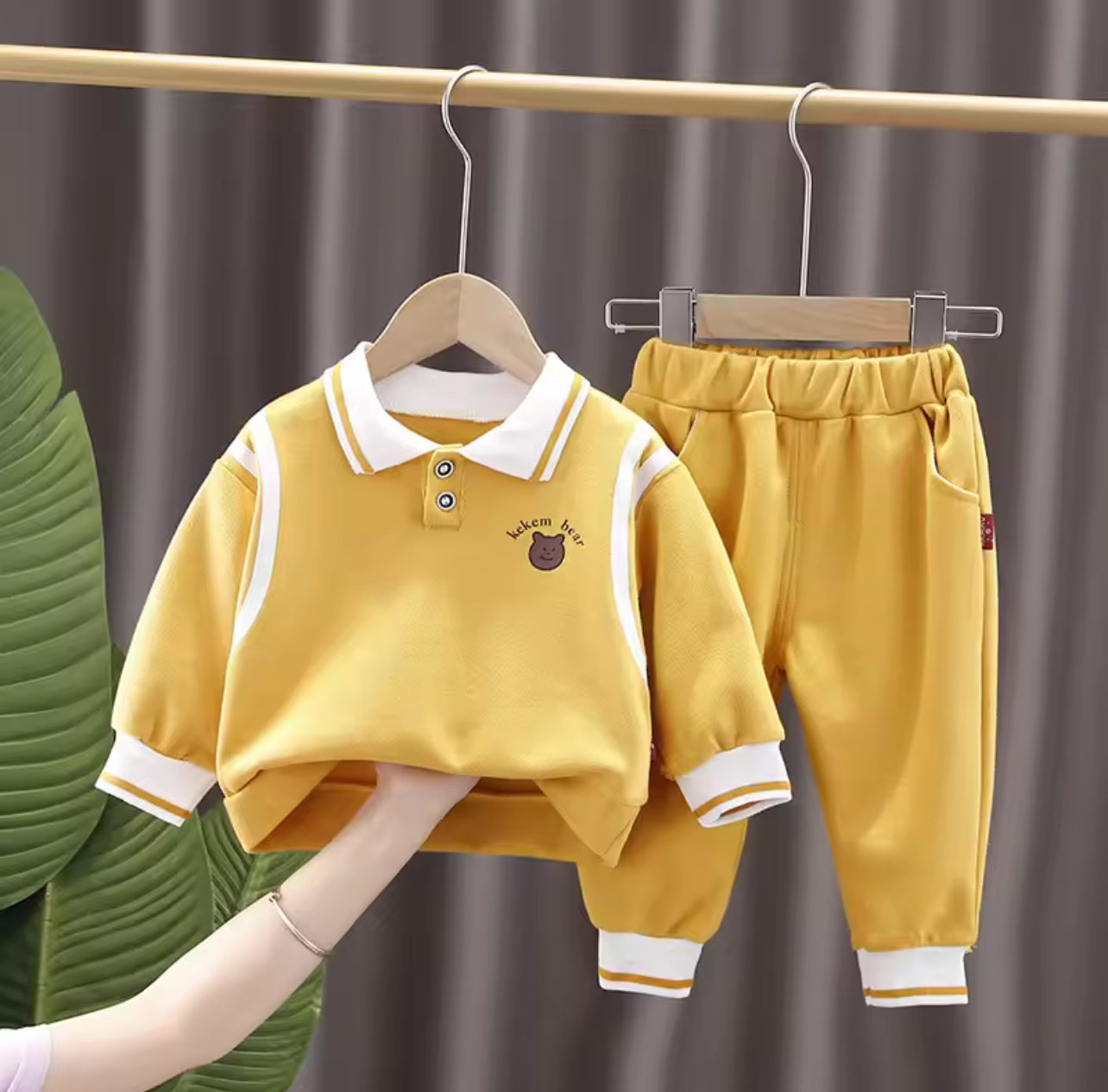 Fashionable Bear Head Collar Long Sleeve Autumn Outfit for Boys 1684004 Fashionable Bear Head Collar Long Sleeve Autumn Outfit for Boys 1684004