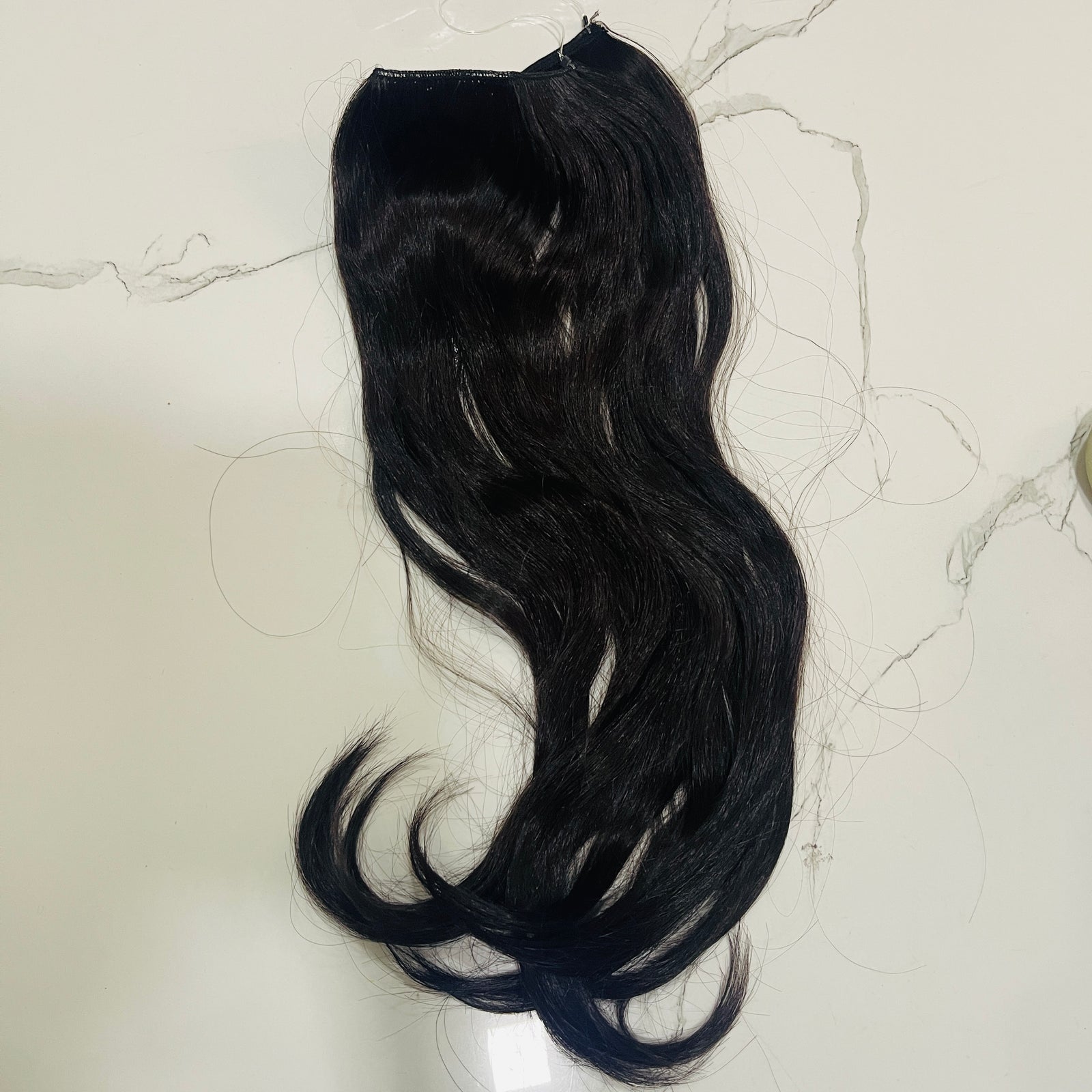 Synthetic Invisible Wire No Clips In Hair Extensions - ry16 X1514 Synthetic Invisible Wire No Clips In Hair Extensions - ry16 X1514