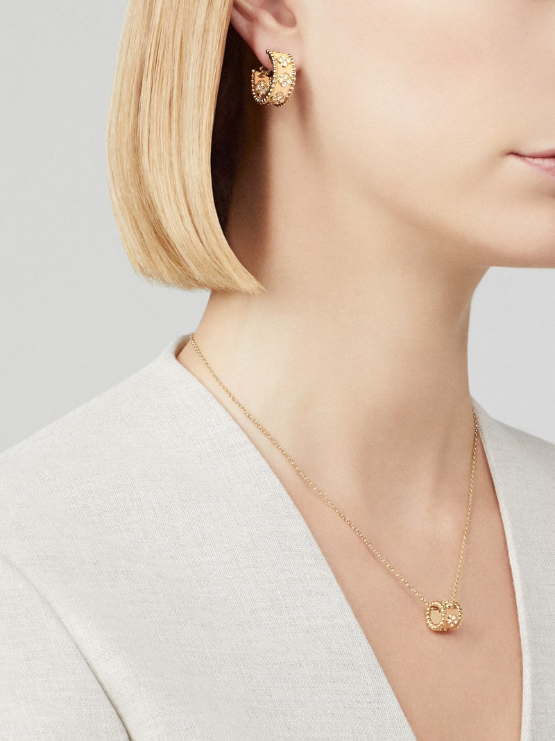 Clovers Hoop Yellow Gold Diamond Earrings VC1200 - TUZZUT Qatar Online Shopping