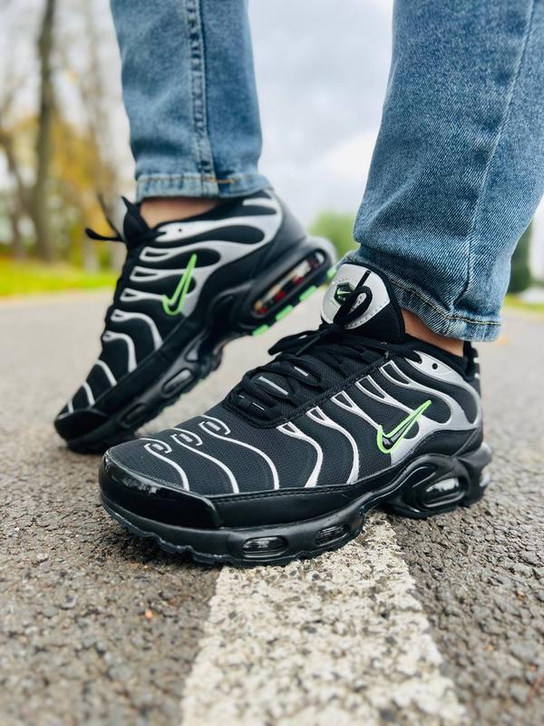 Black Silver Green Strike Shoes DR0139 - TUZZUT Qatar Online Shopping