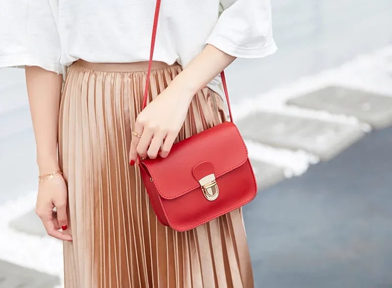 High Quality Cover Lock Shoulder Crossbody Mini Bag 431057 High Quality Cover Lock Shoulder Crossbody Mini Bag 431057