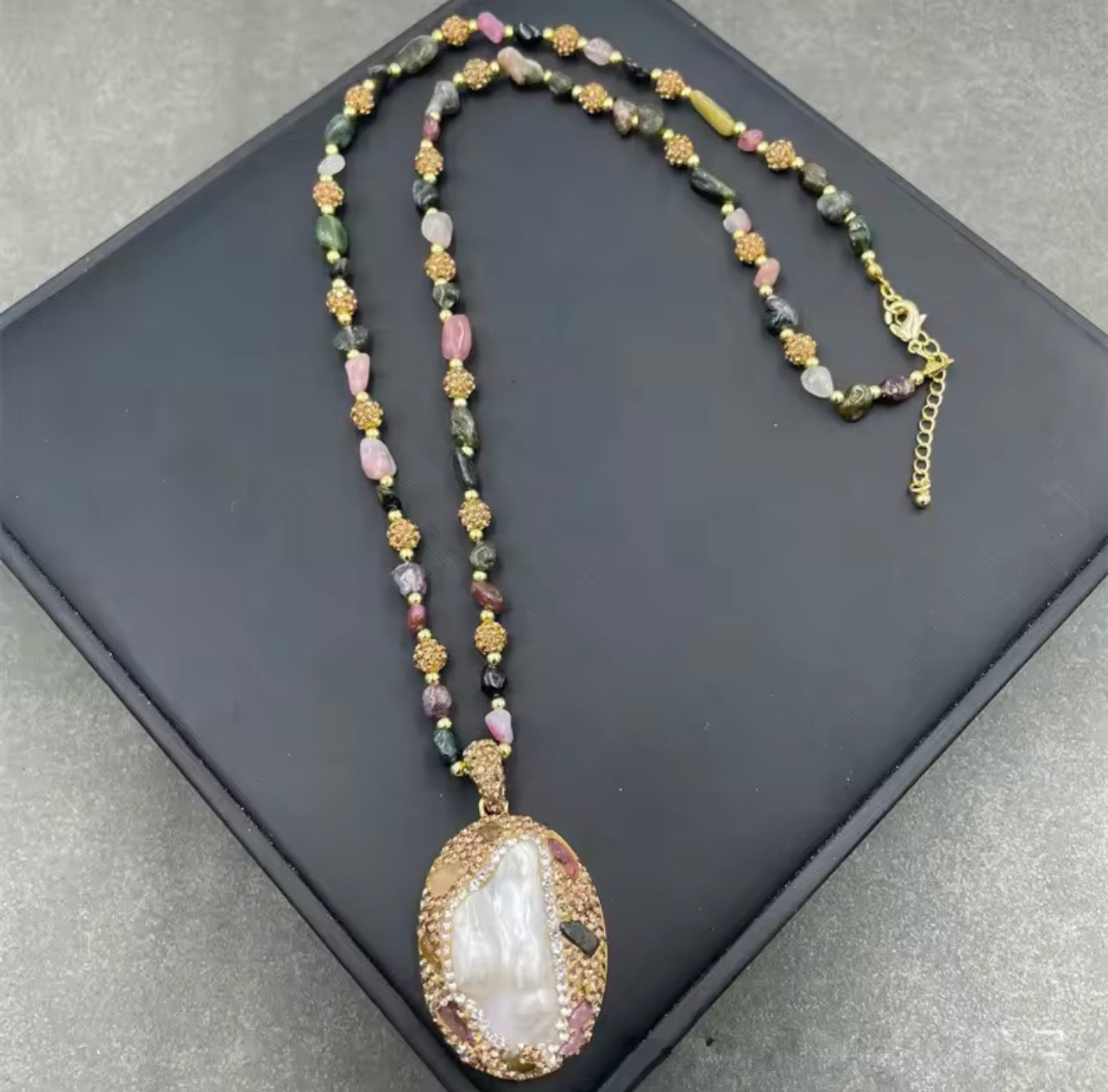 Baroque pearl tourmaline set 7003885 Baroque pearl tourmaline set 7003885