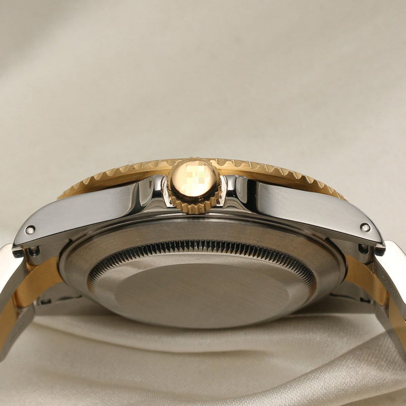 New Stylish Mens Luxury Watch W1976 - TUZZUT Qatar Online Shopping