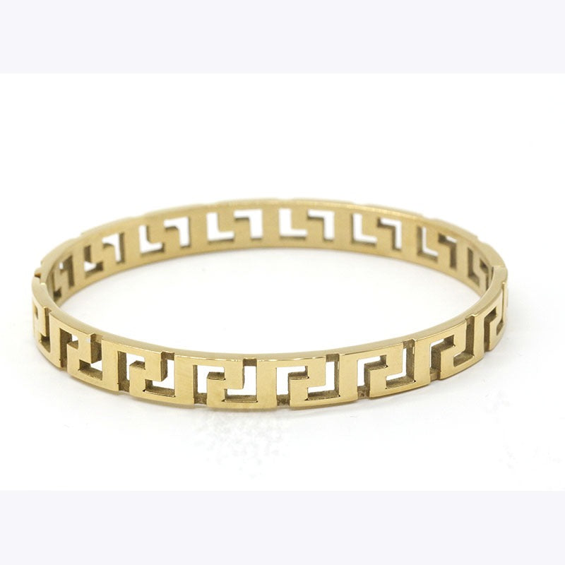 Hollow Maze Pattern Bracelet DN2120 - TUZZUT Qatar Online Shopping