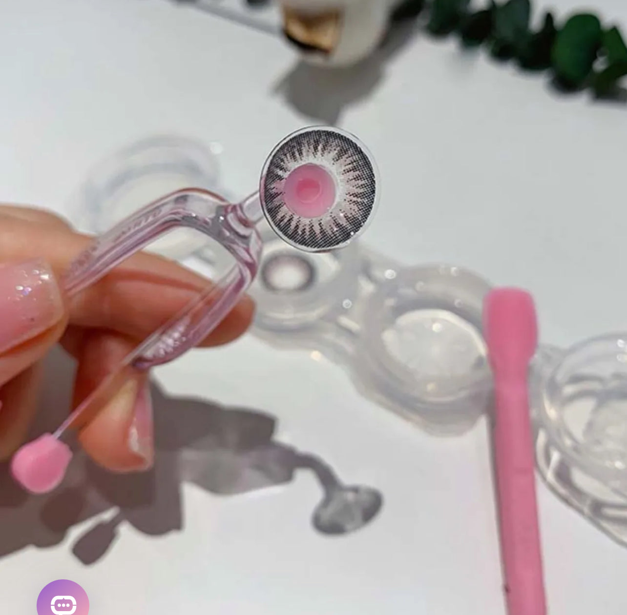 Contact Lens Wearing Tool(Silicone Soft Tweezer Stick Set) Contact Lens Wearing Tool(Silicone Soft Tweezer Stick Set)