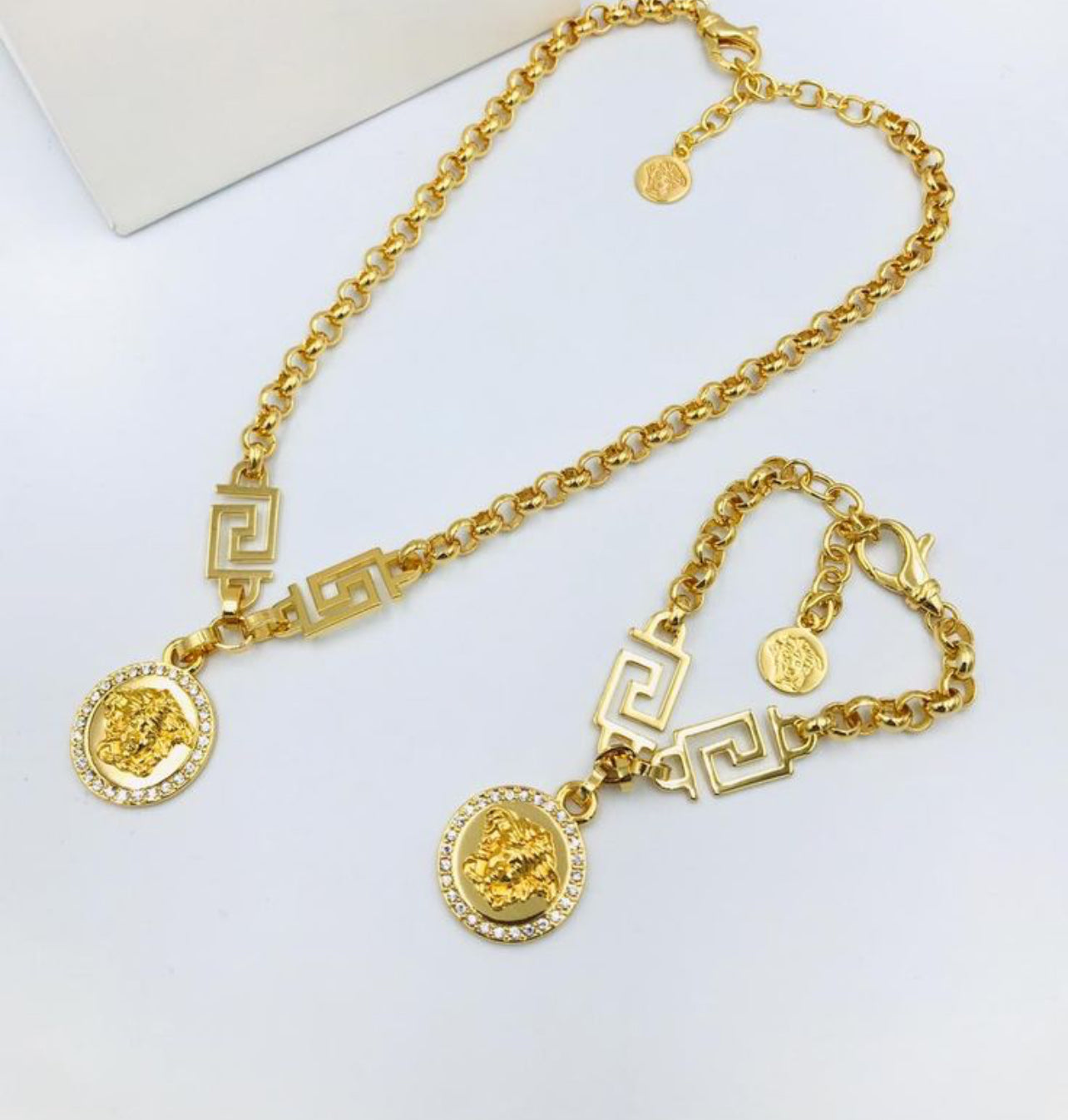Classic High Quality Fashion Necklace And Bracelet Jewelry S4577526 Classic High Quality Fashion Necklace And Bracelet Jewelry S4577526
