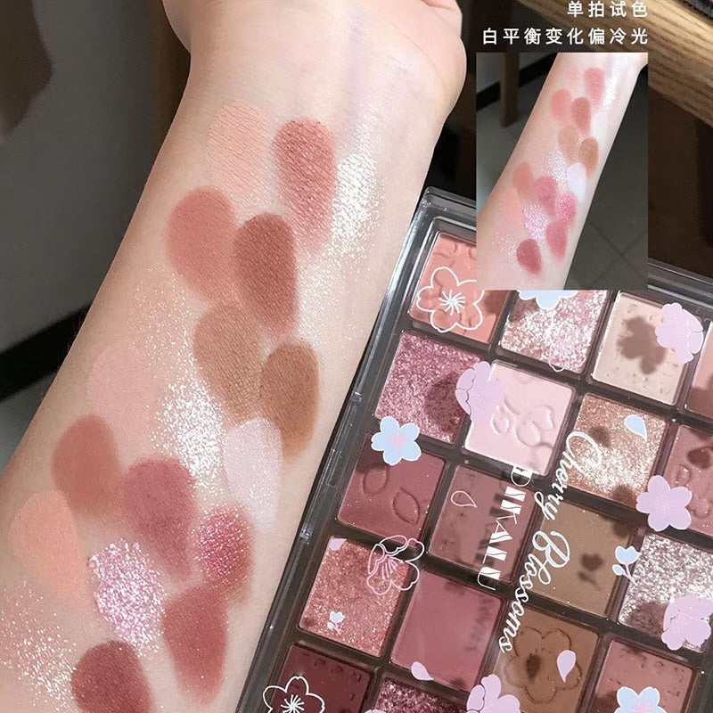 1Pcs Beauty Tools Eye Shadow 395913 1Pcs Beauty Tools Eye Shadow 395913
