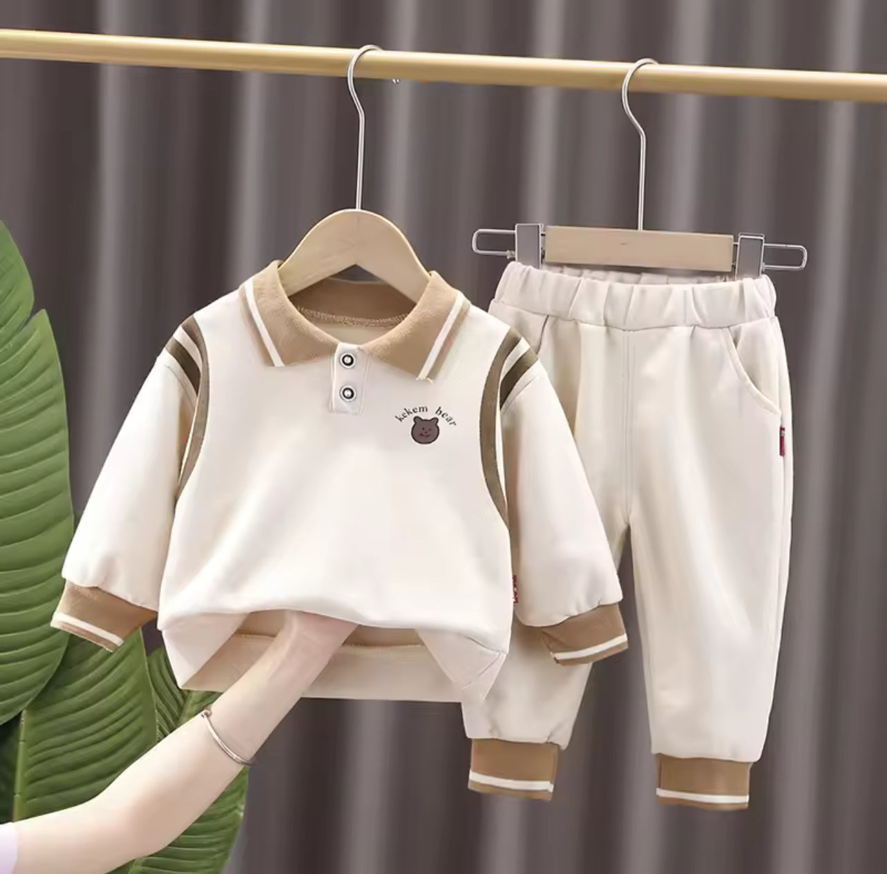 Fashionable Bear Head Collar Long Sleeve Autumn Outfit for Boys 1684004 Fashionable Bear Head Collar Long Sleeve Autumn Outfit for Boys 1684004