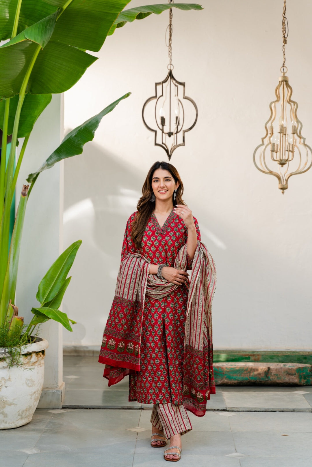 Women Cotton Mix Kurta Pant Dupatta Set - TPS300 Women Cotton Mix Kurta Pant Dupatta Set - TPS300