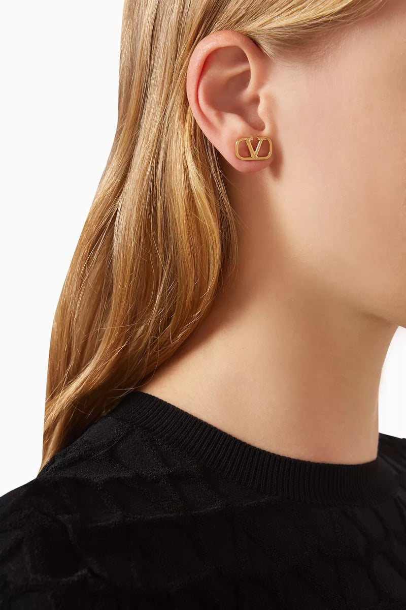 Women Fashion Alphabet Earrings Women's Luxury Gold Color Pearl Stud Earrings S4141179 - TUZZUT Qatar Online Shopping