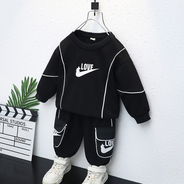 Boys' Autumn Wear Little Bear Set New Spring and Autumn Style Sweatshirt Two Pieces Small and Medium Children's Sportswear S4698449 Boys' Autumn Wear Little Bear Set New Spring and Autumn Style Sweatshirt Two Pieces Small and Medium Children's Sportswear S4698449