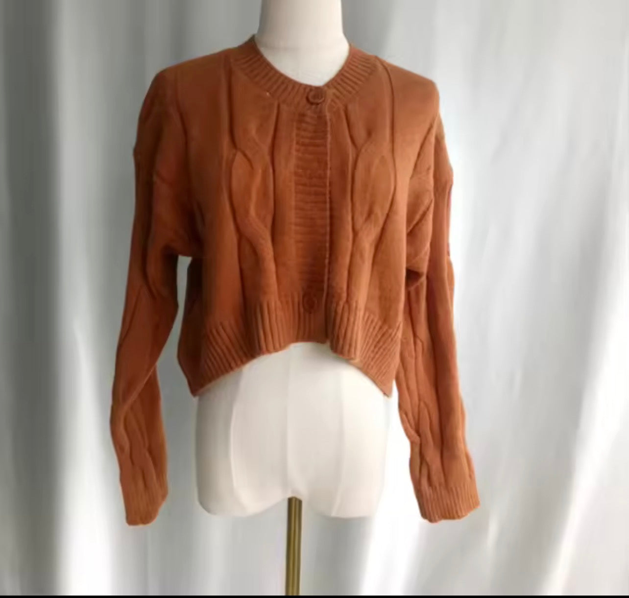 Korean Fashion Age Reduction Women's Casual Top 28565 Korean Fashion Age Reduction Women's Casual Top 28565